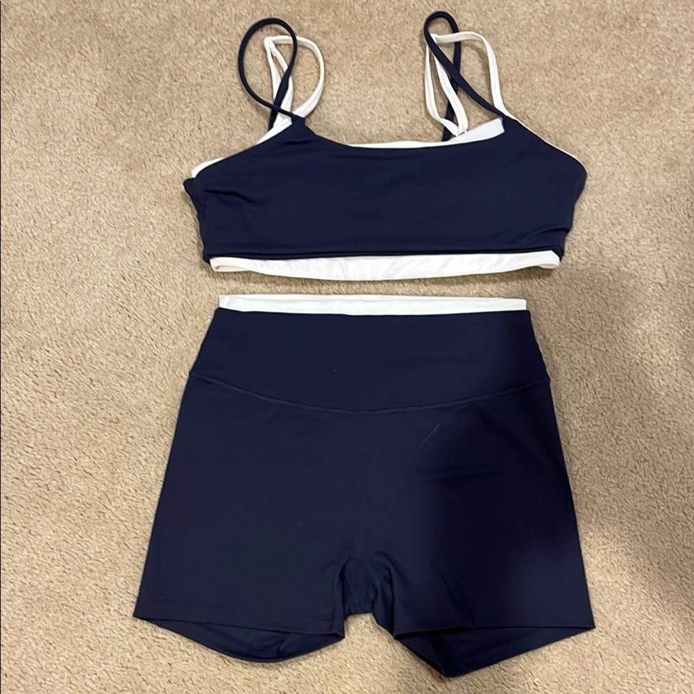 Gold Hinge Active Set